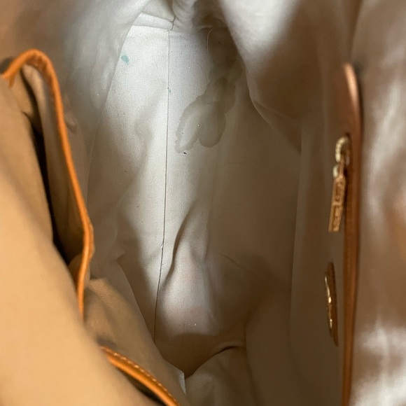 Tory Burch Yellow Handbag - Picture 8 of 9